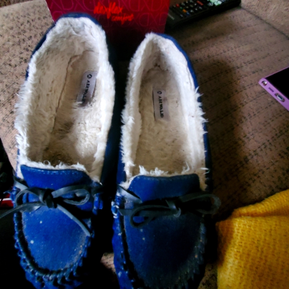 Blue air walker shoes  size 7 and half